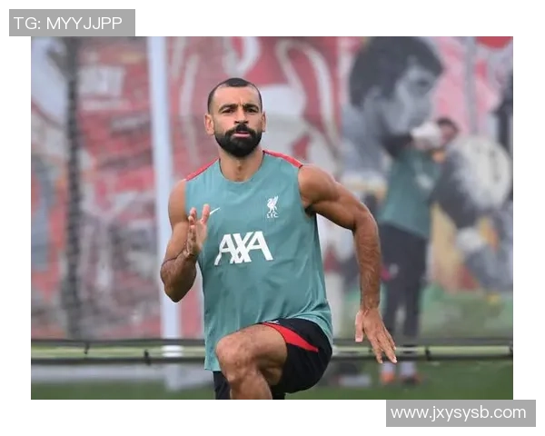 现役足球十大光头球星盘点他们的独特魅力与场上表现