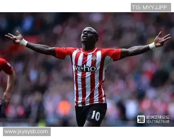 绿茵巨星荣耀转场开启世界足坛新篇章